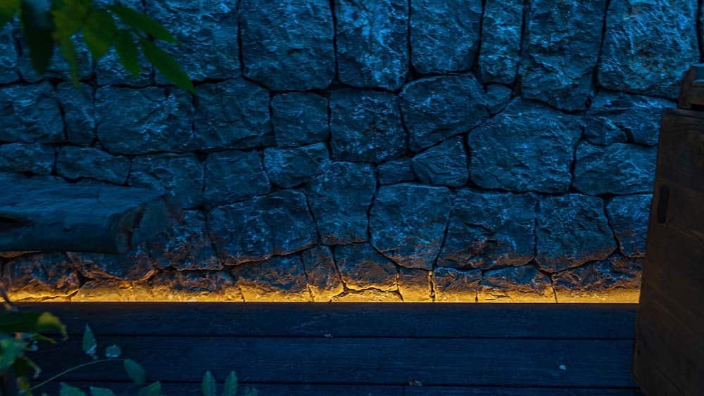 Can N Ibiza estate: LED lighting along a dry-stone wall